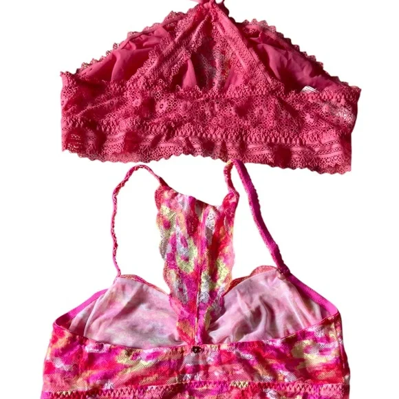 Huge Bundle of VS Woman's Clothing - Picture 10 of 14